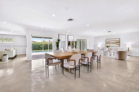 $849,000 | 1119 North 46th Terrace, Hollywood, FL 33021