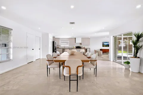 $849,000 | 1119 North 46th Terrace, Hollywood, FL 33021