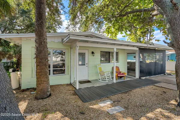 $475,000 | 344 North Brevard Avenue, Cocoa Beach, FL 32931