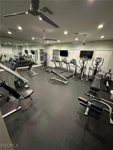 $2,000 | 7025 Crystal Way, Punta Gorda, FL 33950