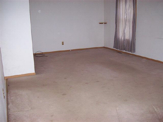 4049 Tesa Road Rockford, IL 61109 - Photo 2 of 4 Gallery Image 2