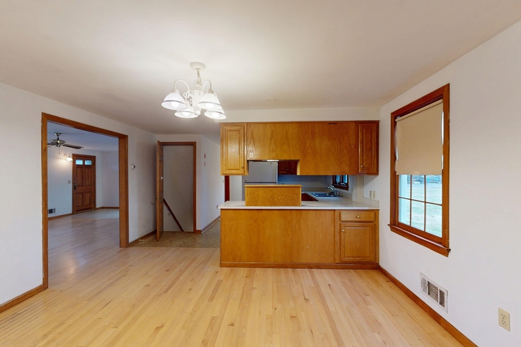 10 Depot Road Leverett, MA 01054 - Photo 4 of 36