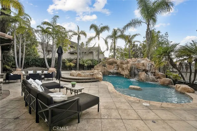 $3,199,000 | 33 Basilica Place, Ladera Ranch, CA 92694