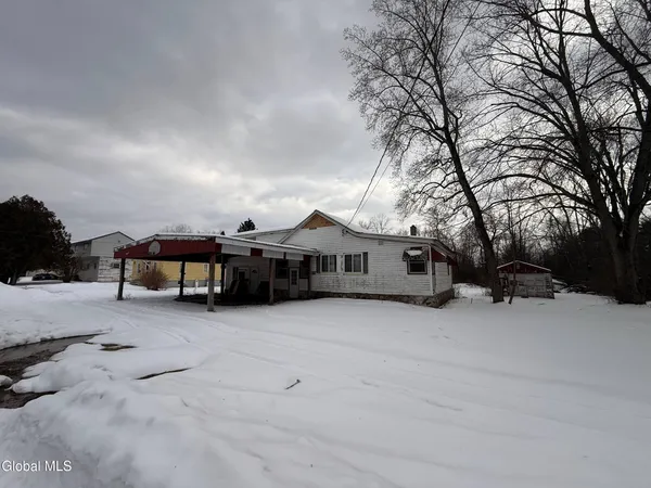 $30,000 | 48 Champlain Avenue, Whitehall, NY 12887