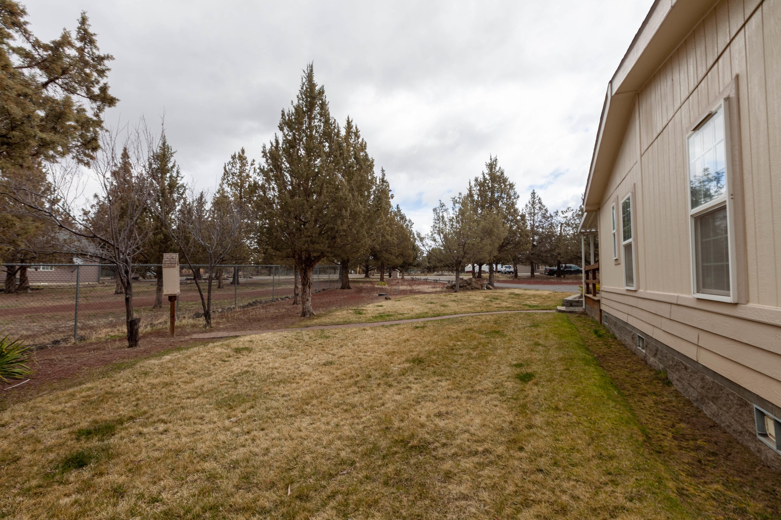 12918 Southwest Upper Ridge Terrebonne, OR 97760 - Photo 27 of 33 27