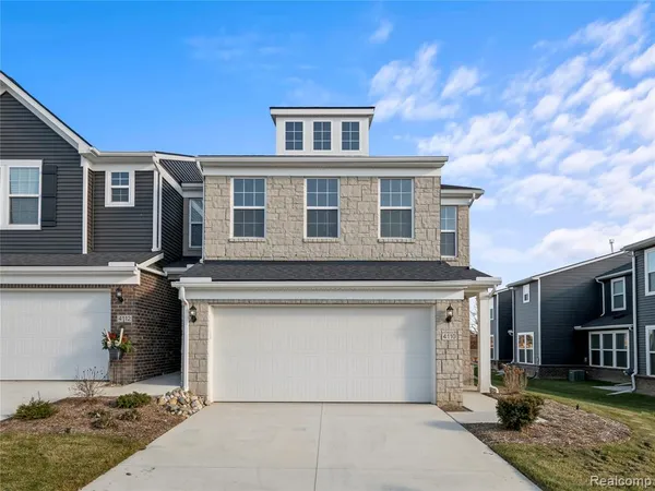 $499,990 | 4032 Nottingham Circle, Clarkston, MI 48346