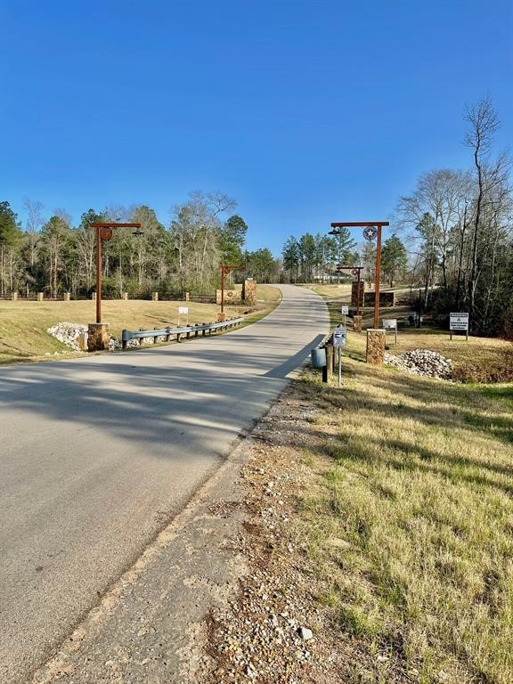 15806 Republic Ranch Road North Willis, TX 77378 - Photo 14 of 20