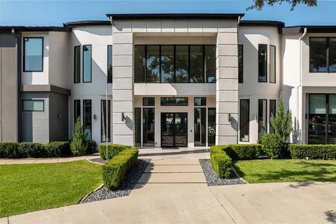 a view of a house with a garden
