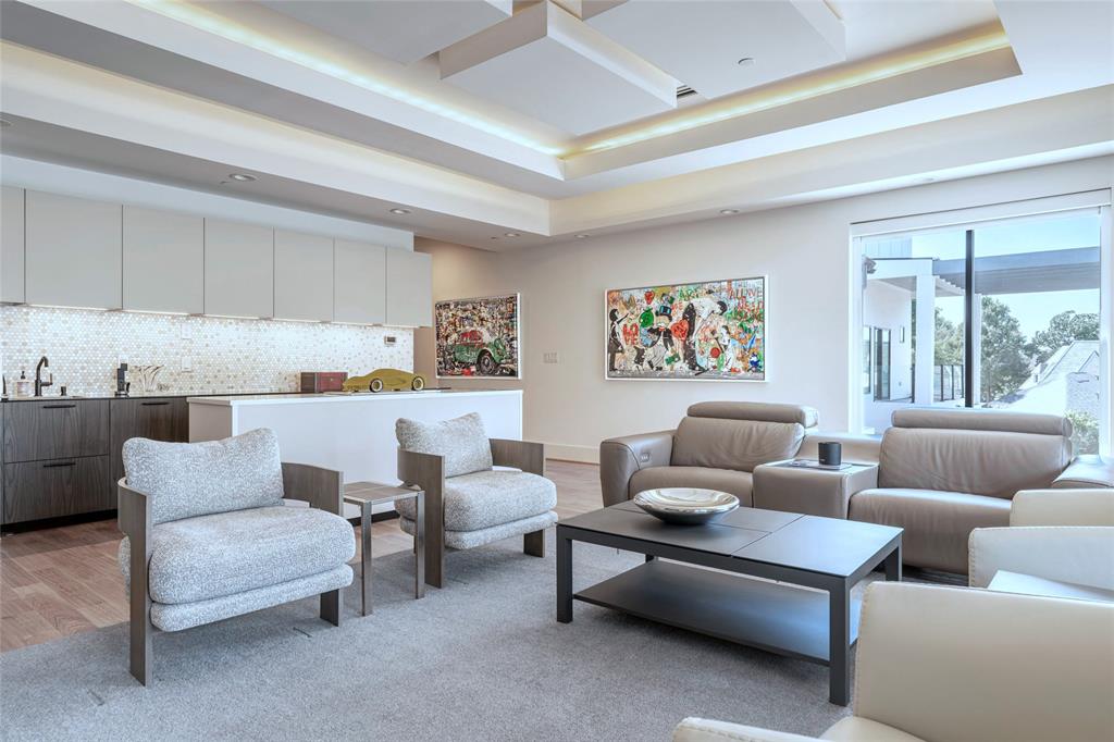 5959 Colhurst Street Dallas, TX 75230 - Photo 27 of 35 a living room with furniture and a large window