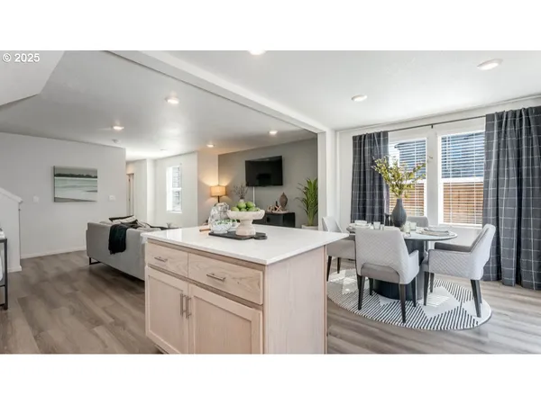 $419,995 | 6118 Southeast 16th Street, Gresham, OR 97080