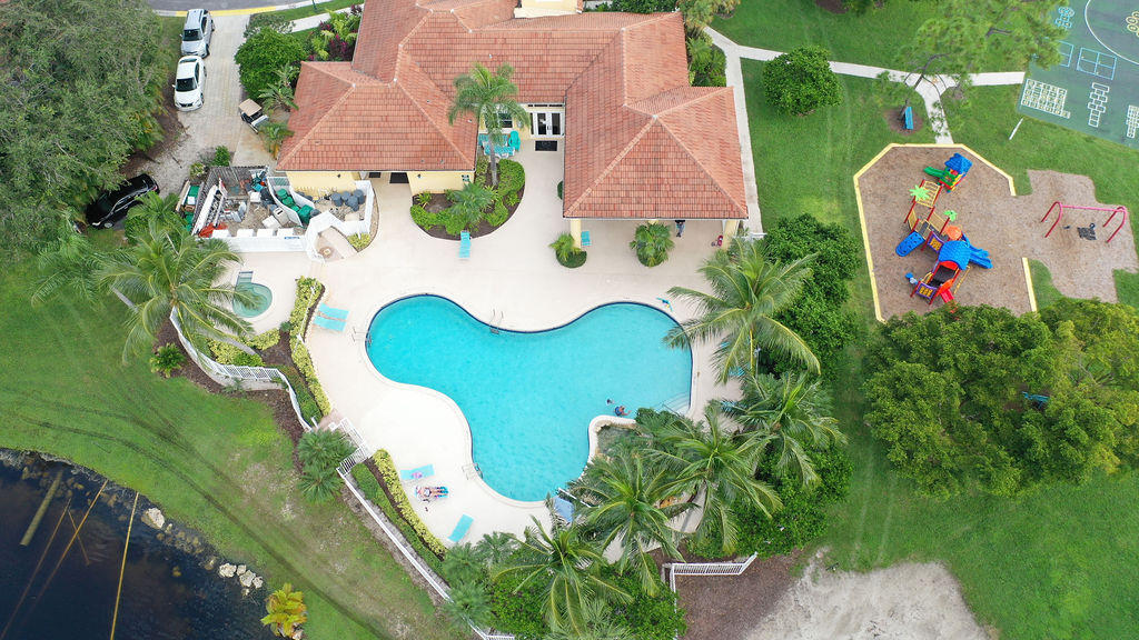 3013 Casa Rio Court Riviera Beach, FL 33418 - Photo 33 of 38 DJI_0501