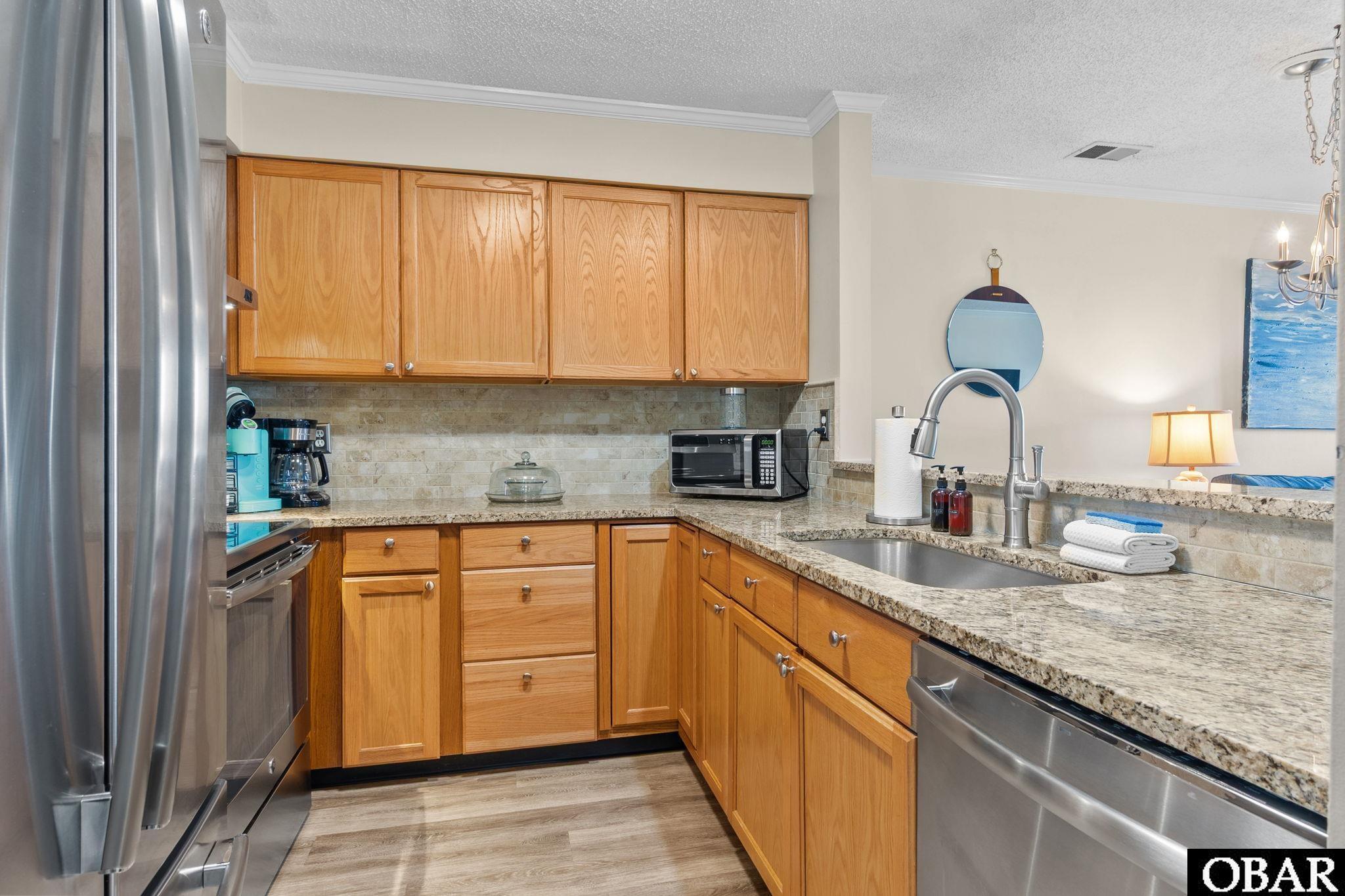 117 Old Nc 345, Unit 202 Manteo, NC 27954 - Photo 5 of 38