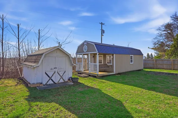 $168,000 | 17150 North 167th, Dunkirk, IN 47336