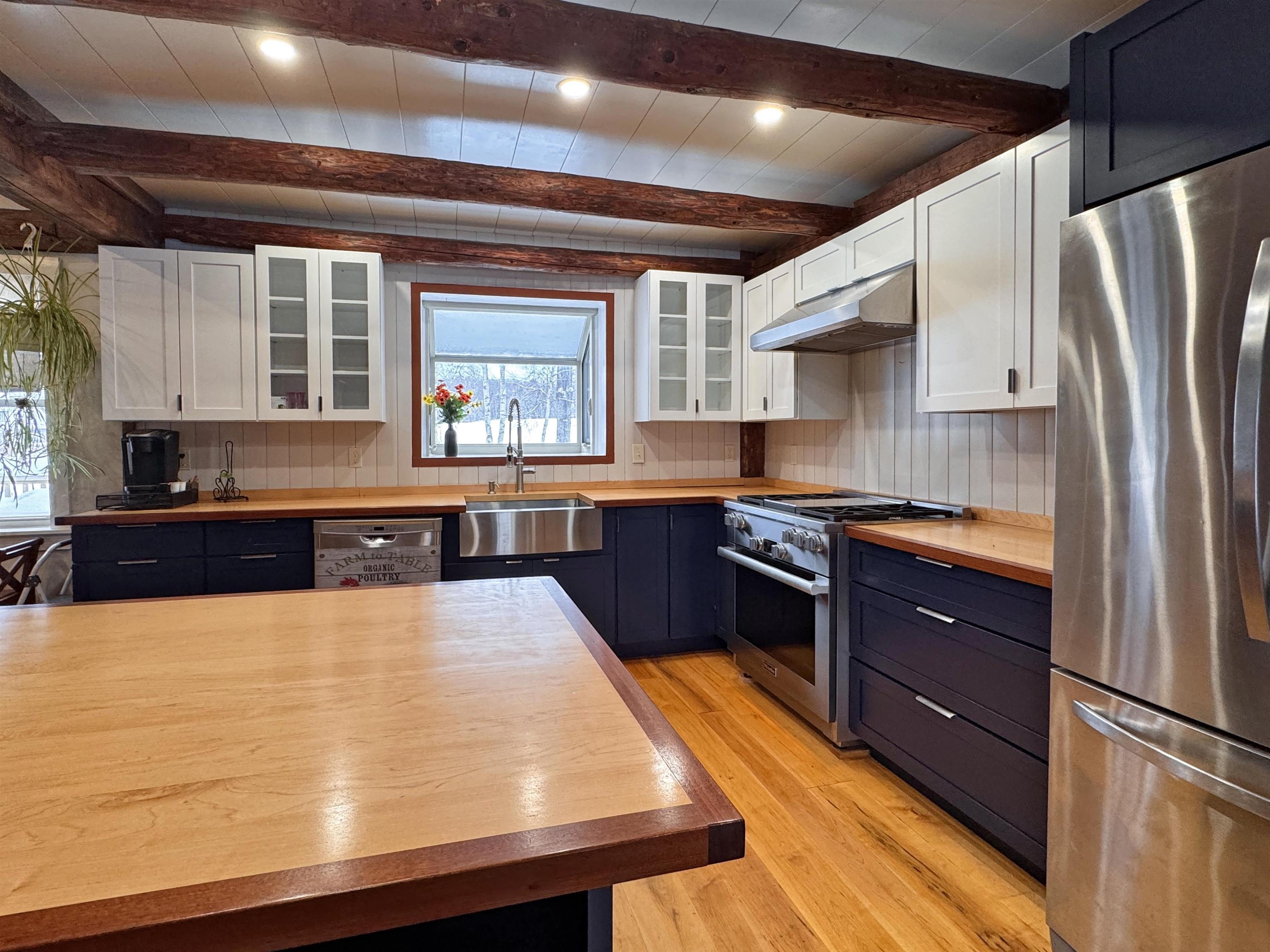 2866 Center Road Hyde Park, VT 05655 - Photo 11 of 59