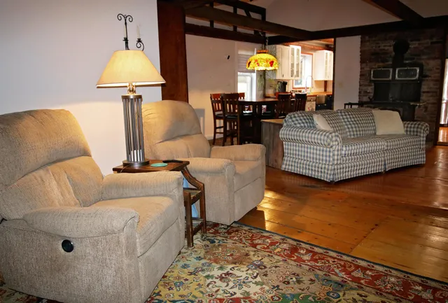 $650,000 | 2866 Center Road, Hyde Park, VT 05655