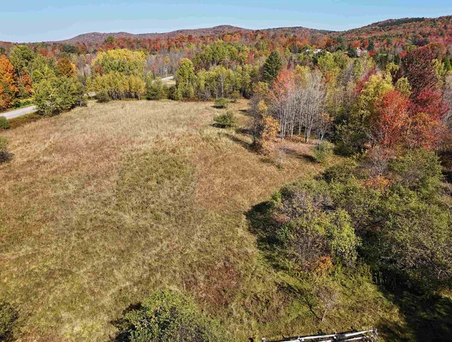 $650,000 | 2866 Center Road, Hyde Park, VT 05655