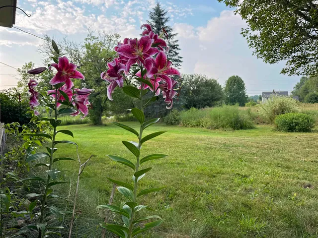 $650,000 | 2866 Center Road, Hyde Park, VT 05655