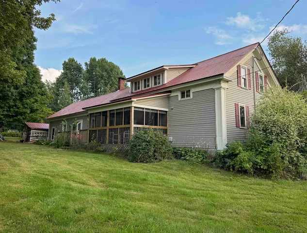 $650,000 | 2866 Center Road, Hyde Park, VT 05655