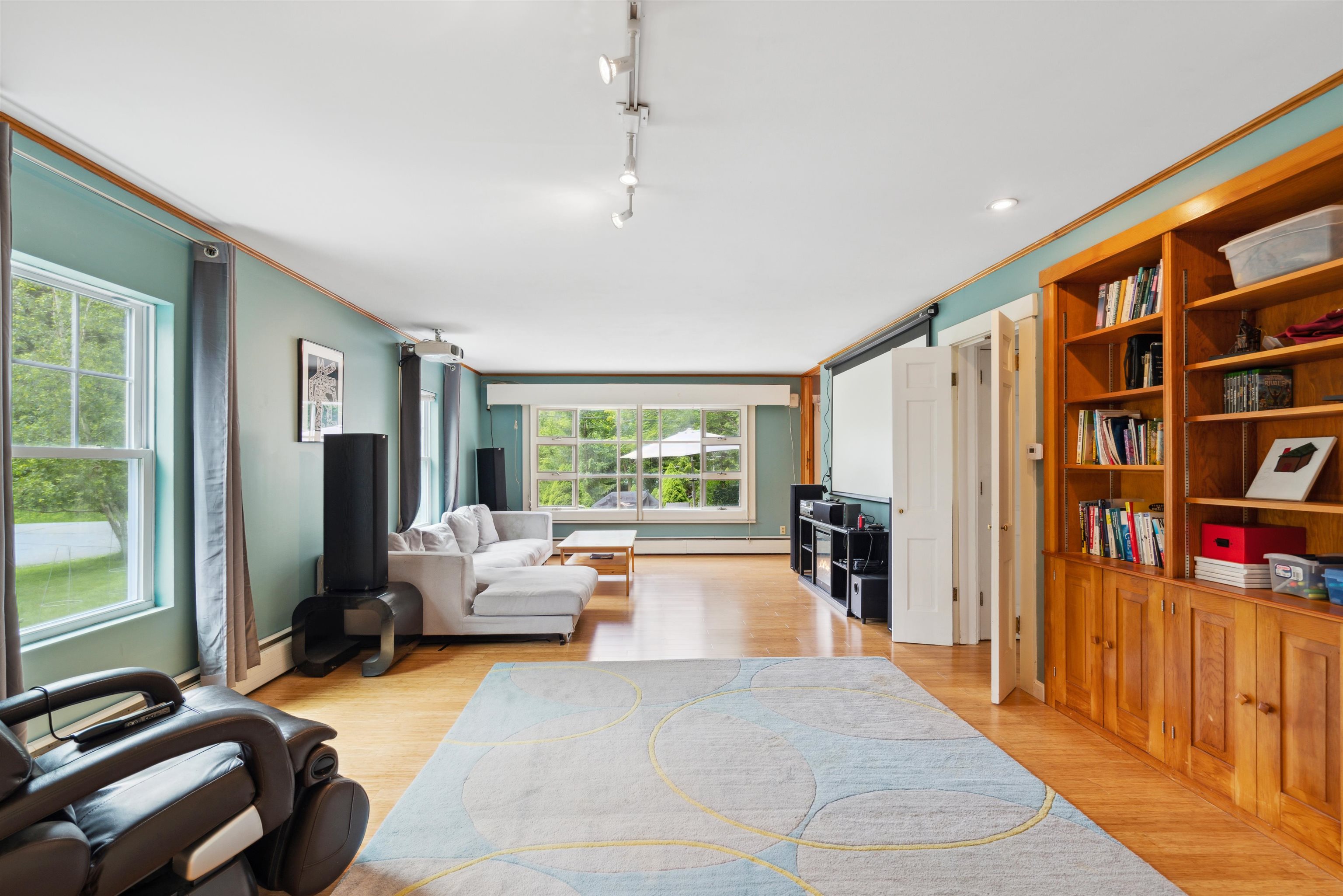2 Brook Road Hanover, NH 03755 - Photo 4 of 36 Gallery Image 4