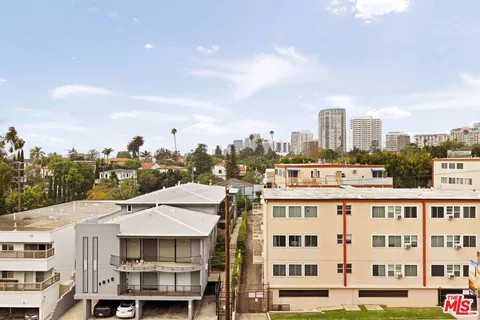 $1,395,000 | 1520 South Beverly Glen Boulevard, Unit 507, Los Angeles, CA 90024