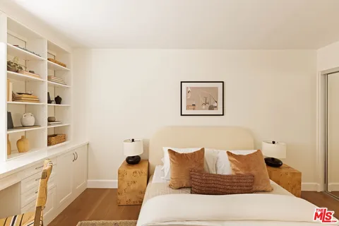 $1,395,000 | 1520 South Beverly Glen Boulevard, Unit 507, Los Angeles, CA 90024