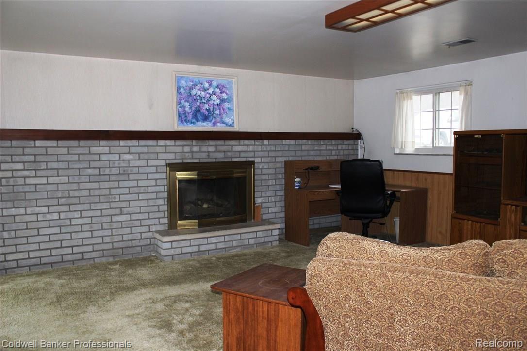 7236 Holcomb Road Clarkston, MI 48346 - Photo 14 of 17 IMG_1957.JPG