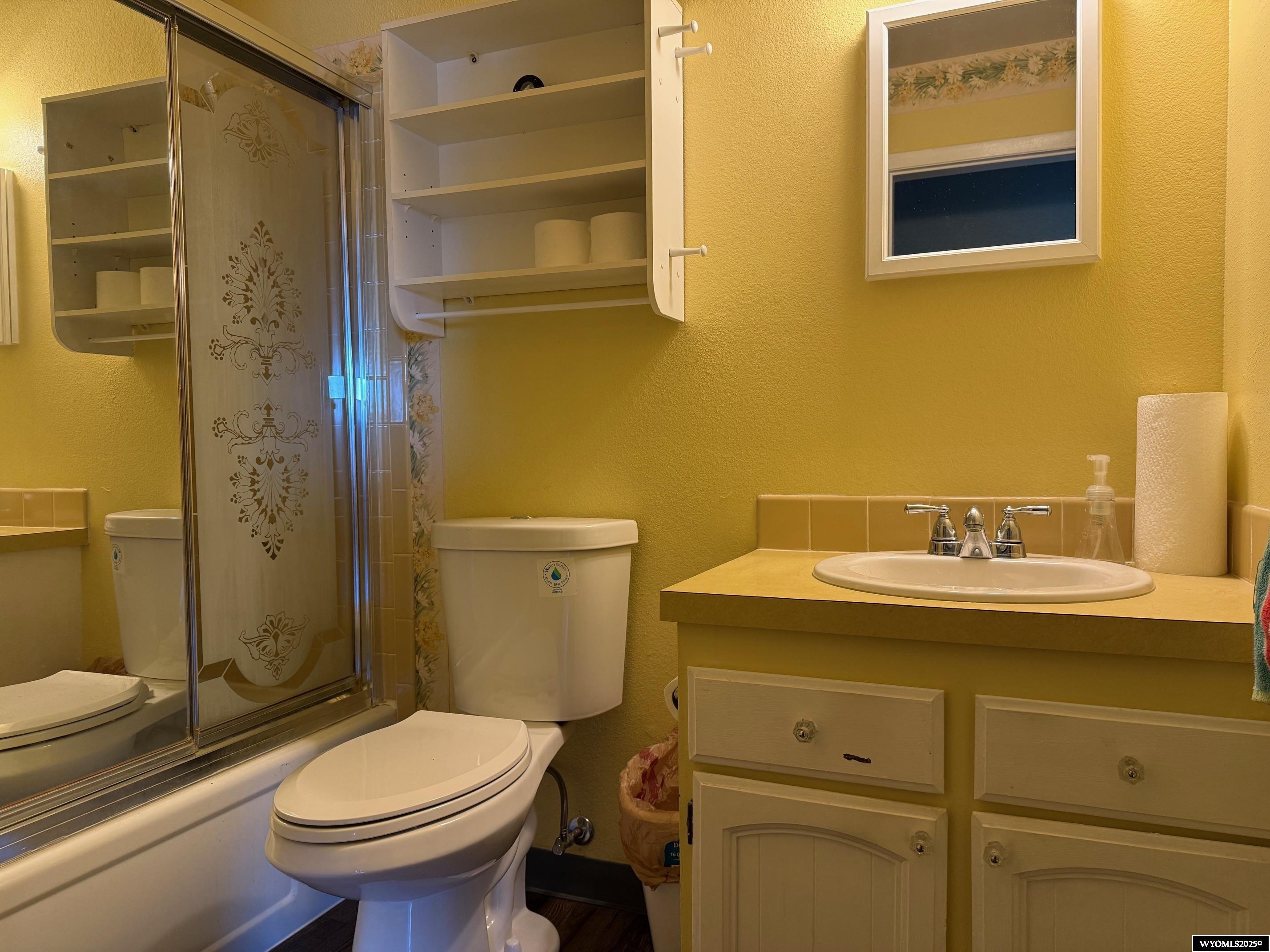 915 Kansas Street Green River, WY 82935 - Photo 12 of 34