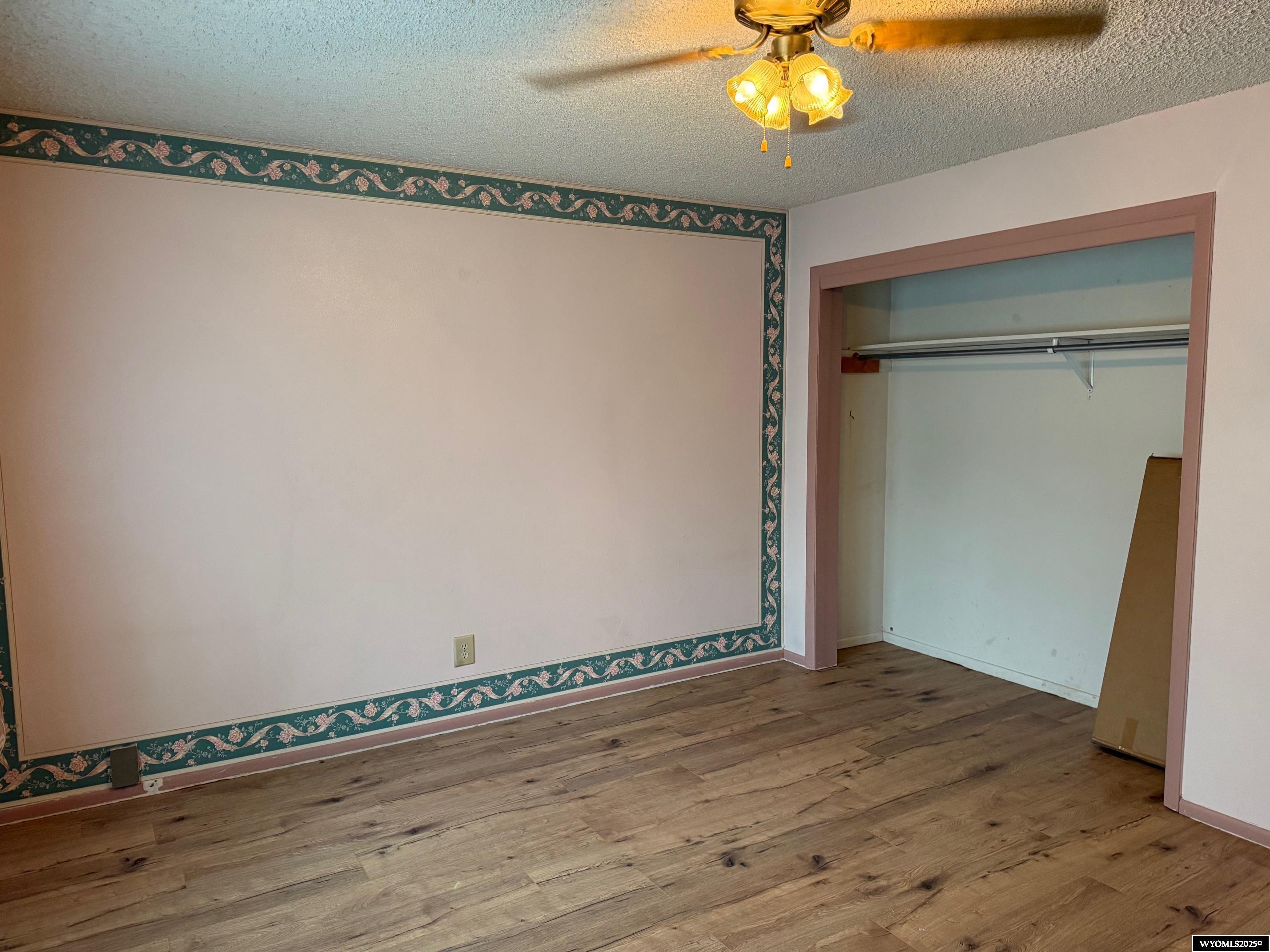 915 Kansas Street Green River, WY 82935 - Photo 14 of 34