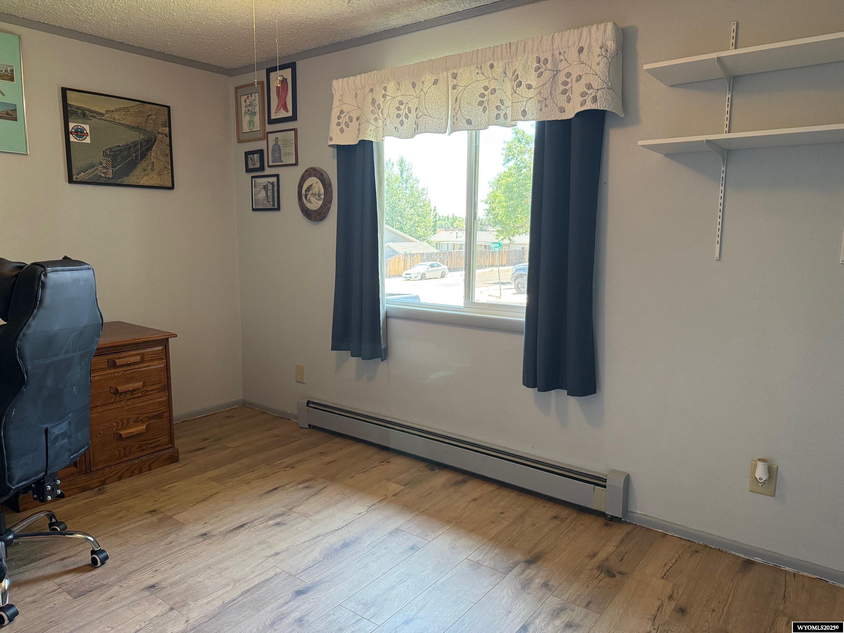 915 Kansas Street Green River, WY 82935 - Photo 16 of 34