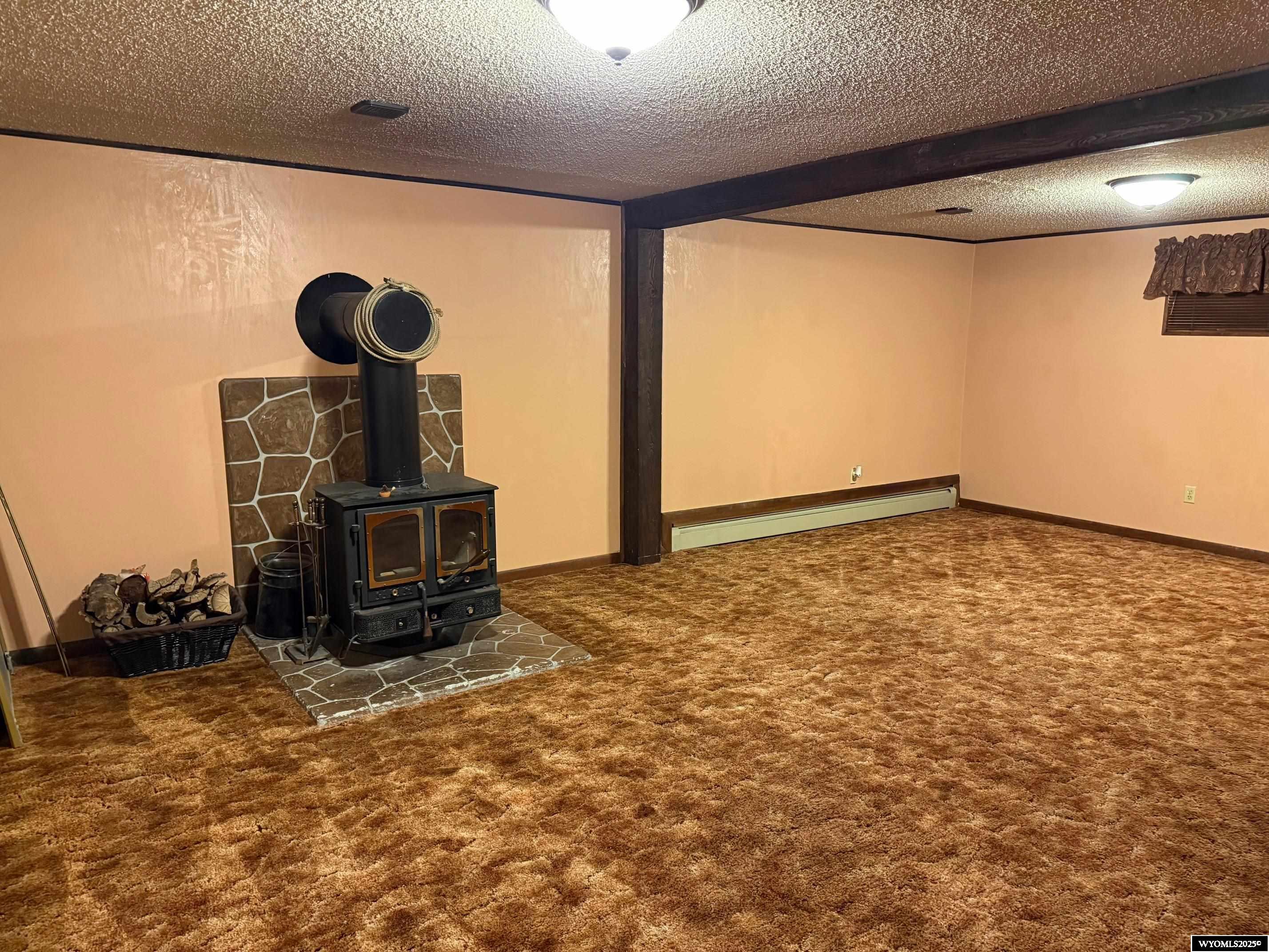 915 Kansas Street Green River, WY 82935 - Photo 18 of 34