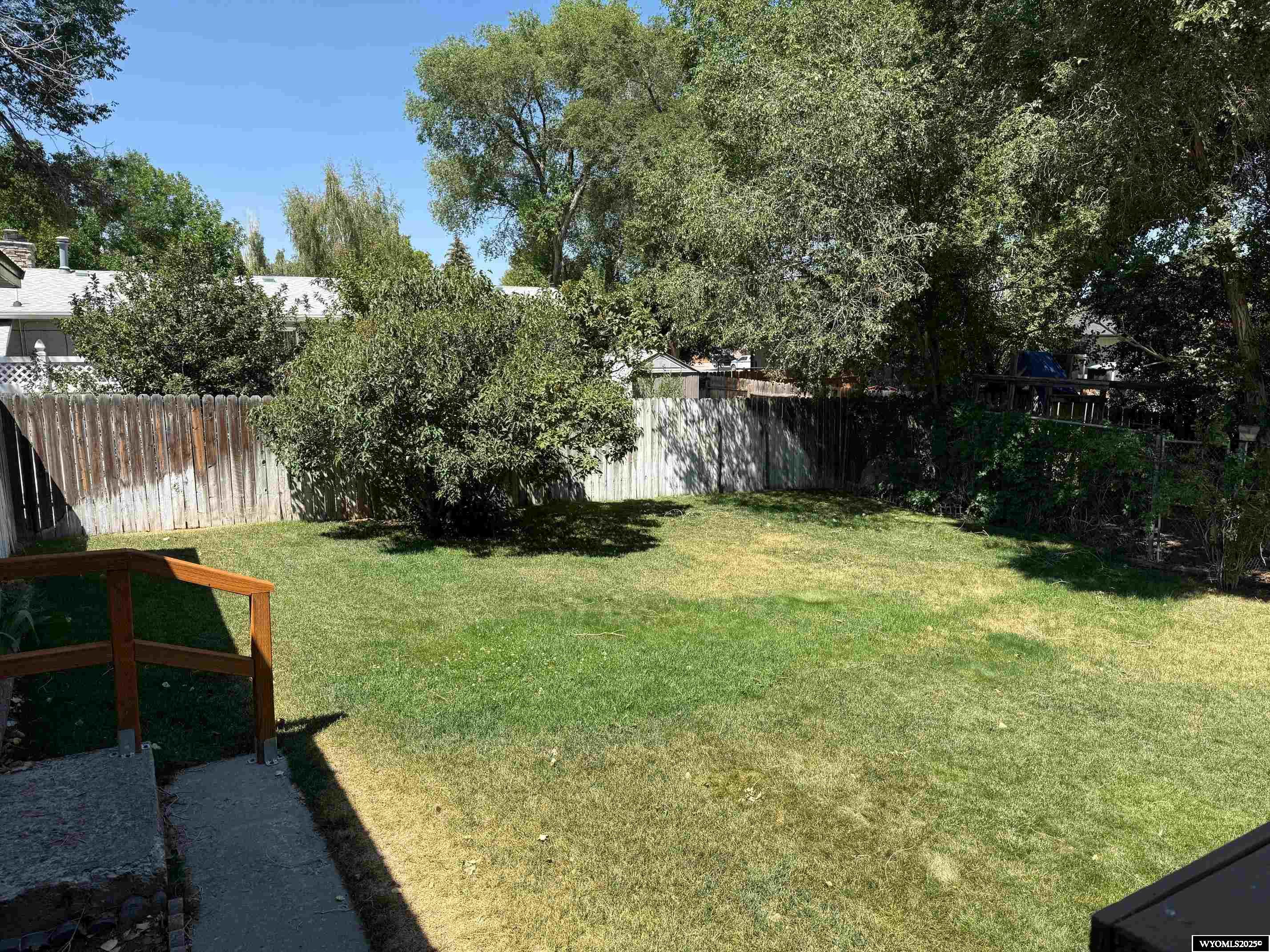 915 Kansas Street Green River, WY 82935 - Photo 25 of 34