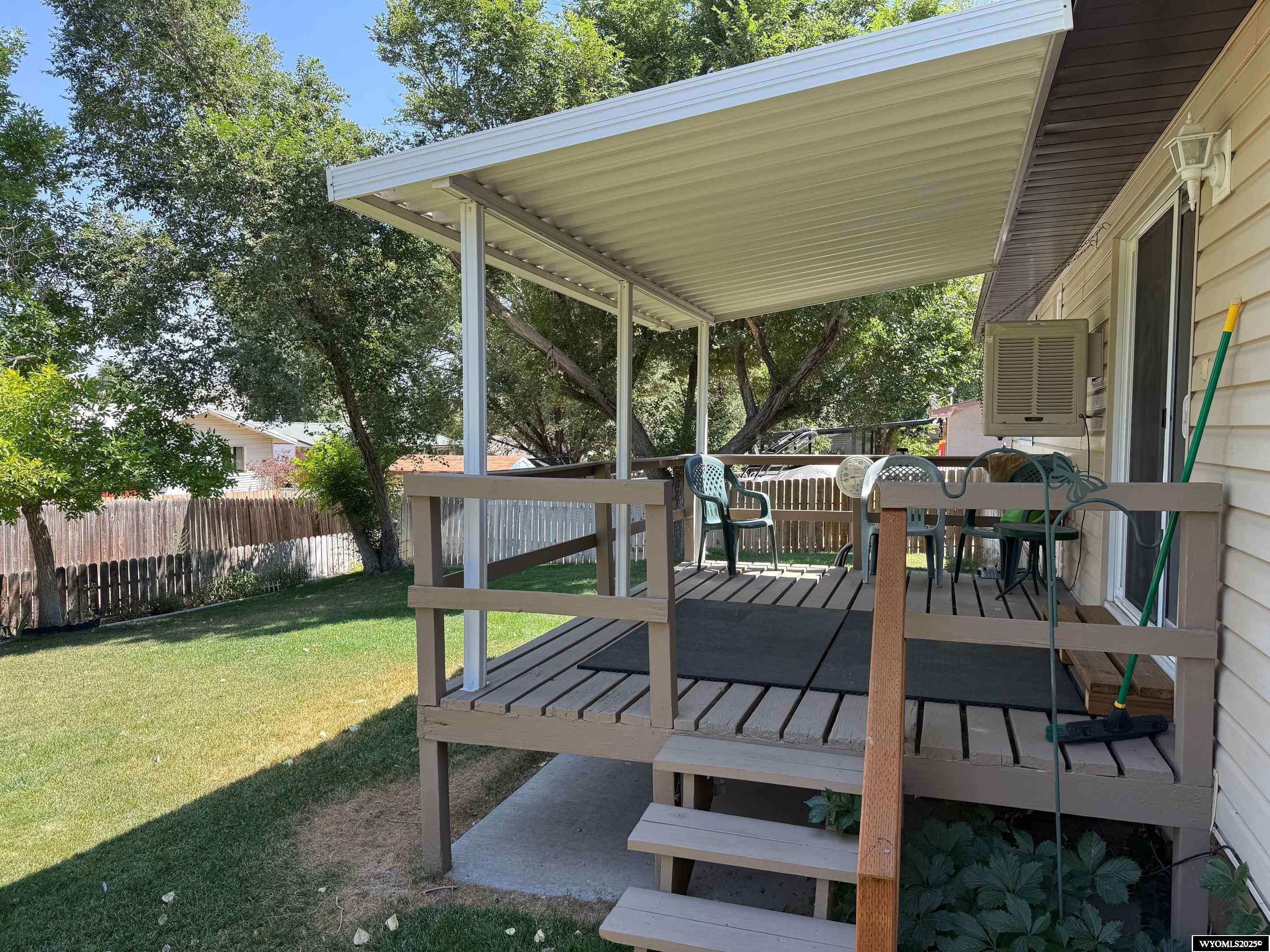 915 Kansas Street Green River, WY 82935 - Photo 32 of 34