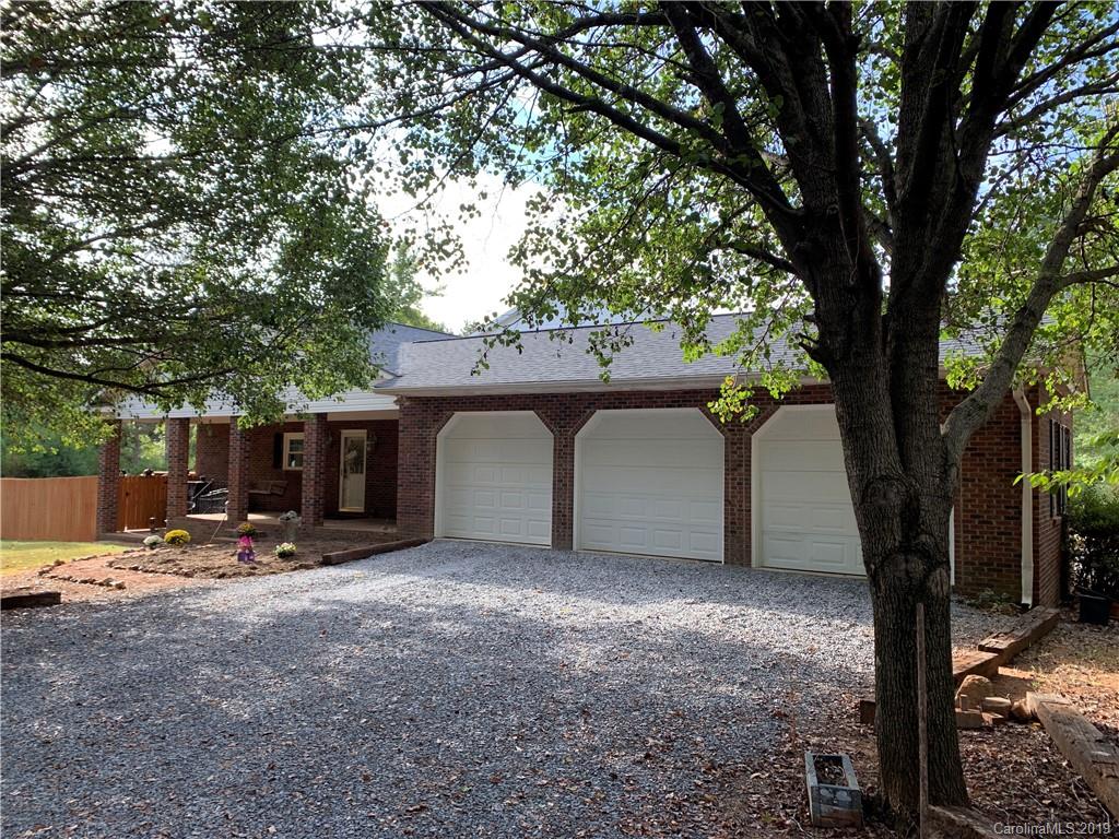 3141 Laboratory Road Lincolnton, NC 28092 - Photo 3 of 48 Gallery Image 3