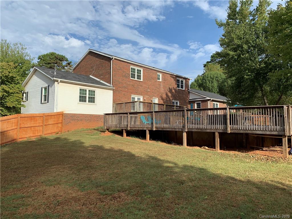 3141 Laboratory Road Lincolnton, NC 28092 - Photo 8 of 48 Gallery Image 8