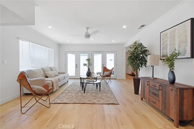 $5,250 | 3636 Gardenia Avenue, Long Beach, CA 90807