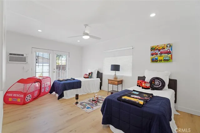 $5,250 | 3636 Gardenia Avenue, Long Beach, CA 90807