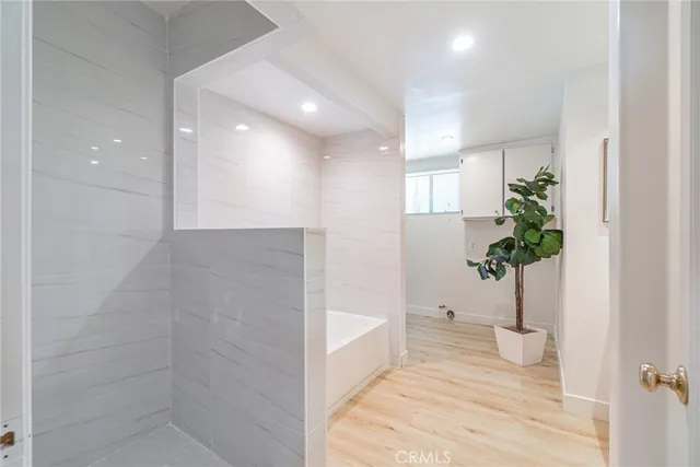 $5,250 | 3636 Gardenia Avenue, Long Beach, CA 90807