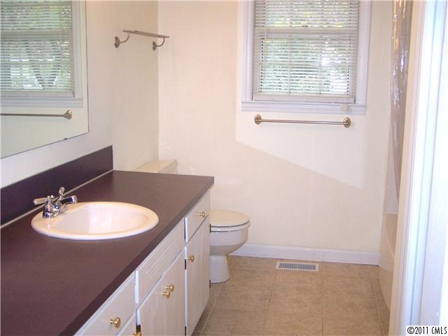 2385 Heavner Road Lincolnton, NC 28092 - Photo 8 of 16 Gallery Image 8