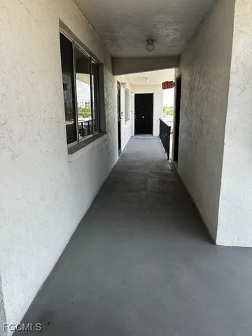 $1,295 | 4906 Victoria Drive, Unit 412, Cape Coral, FL 33904