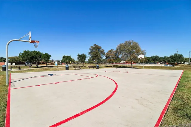 $1,895 | 9639 Shetland Park, San Antonio, TX 78254