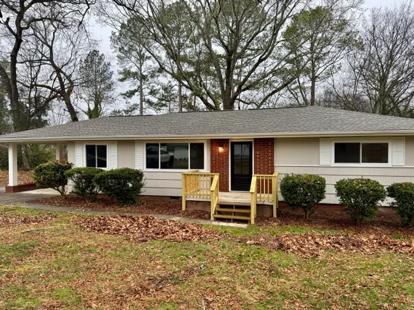 $1,995 | 3906 Forest Highland Circle, Chattanooga, TN 37415