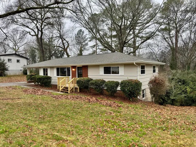 $1,995 | 3906 Forest Highland Circle, Chattanooga, TN 37415