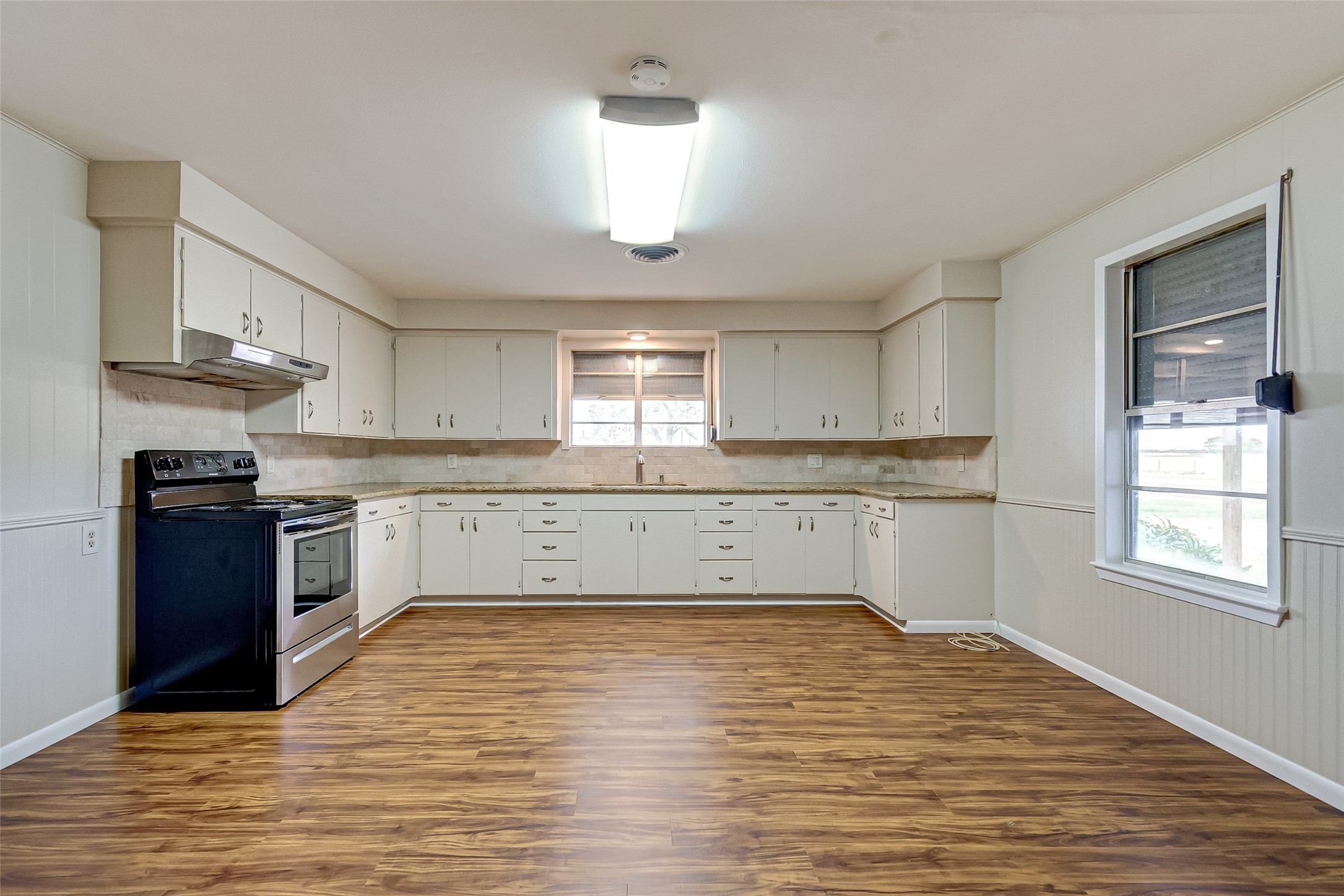 9006 FM 361 Road Needville, TX 77461 - Photo 33 of 50