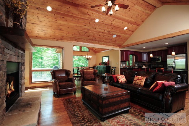 715 Buckeye Ridge Road Beech Mountain, NC 28604 - Photo 3 of 30 Gallery Image 3