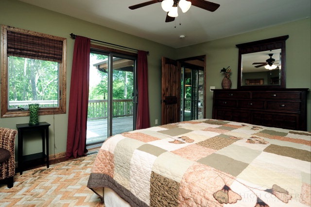 715 Buckeye Ridge Road Beech Mountain, NC 28604 - Photo 4 of 30 Gallery Image 4