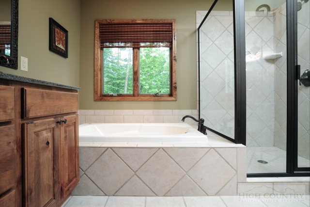 715 Buckeye Ridge Road Beech Mountain, NC 28604 - Photo 6 of 30 Gallery Image 6
