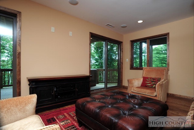 715 Buckeye Ridge Road Beech Mountain, NC 28604 - Photo 10 of 30 Gallery Image 10
