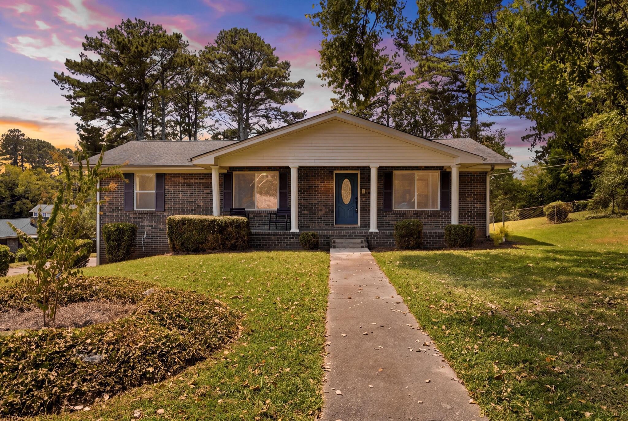 3903 Yorktown Road Chattanooga, TN 37416 - Photo 1 of 34 Gallery Image 1