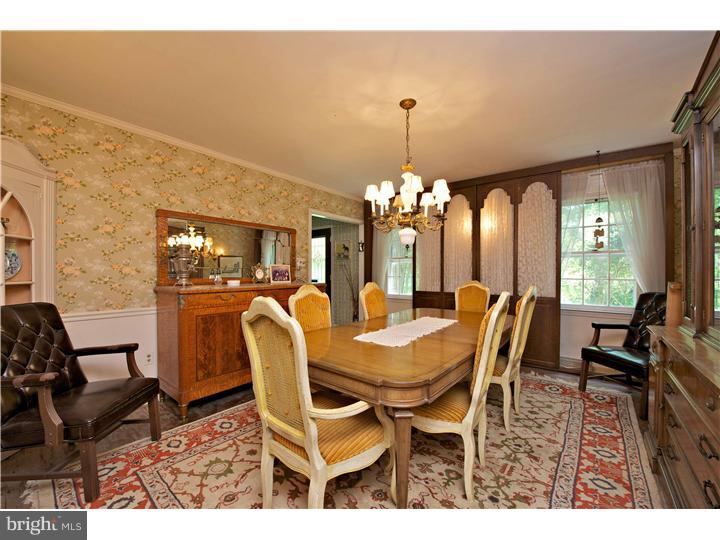 845 Hunt Road Newtown Square, PA 19073 - Photo 6 of 12 Dining Room