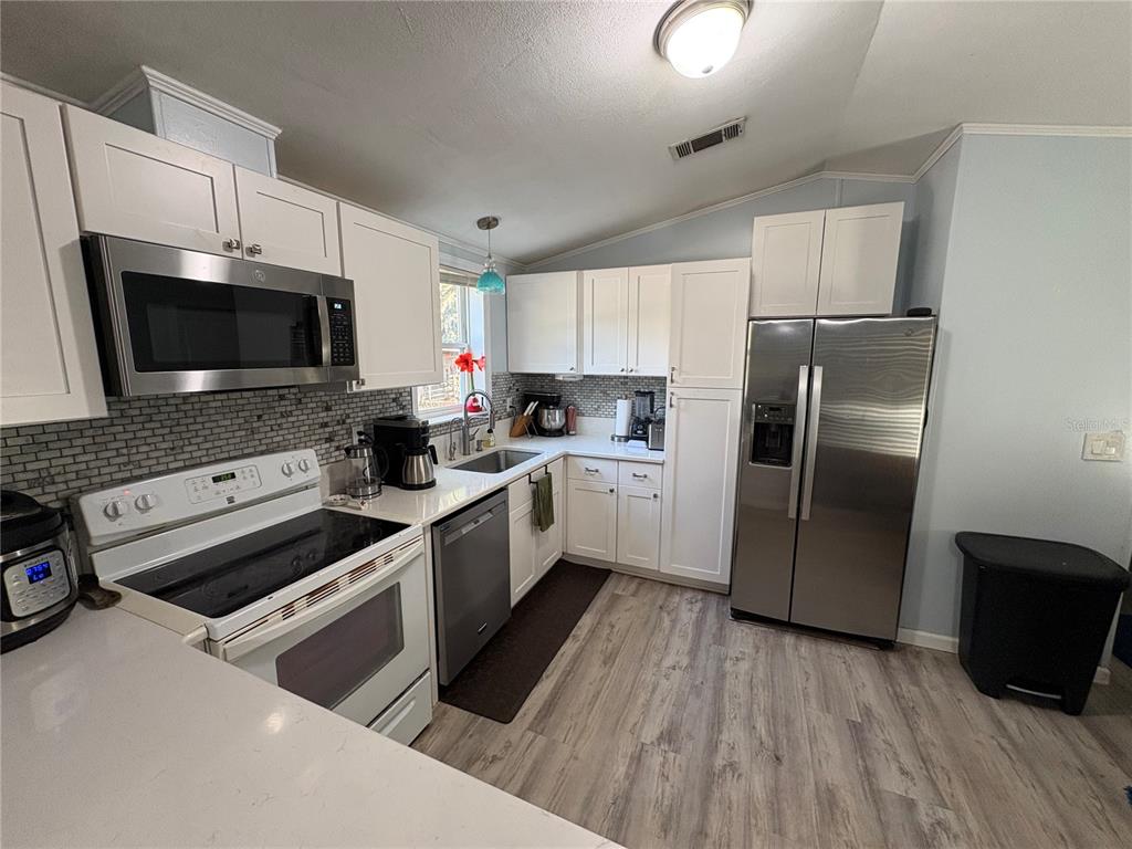 4981 Northwest Lyons Street Arcadia, FL 34266 - Photo 9 of 41